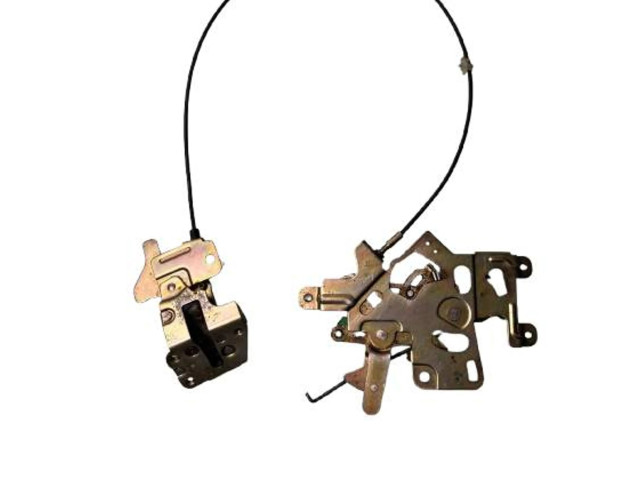 Замок багажника Nissan Vanette - года