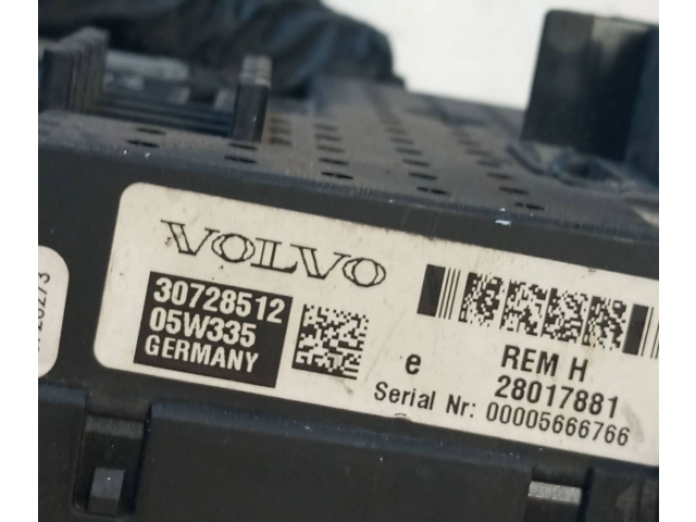 Блок предохранителей 30728512, 05W335 Volvo XC90