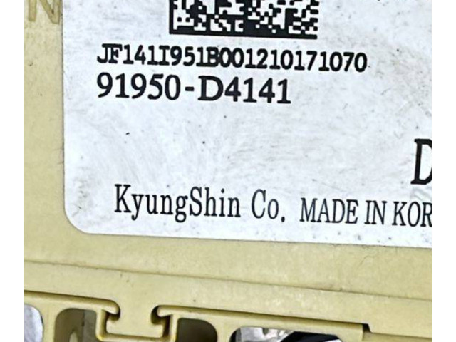 Блок предохранителей 91950D4141, 91950-D4141   KIA Ceed    