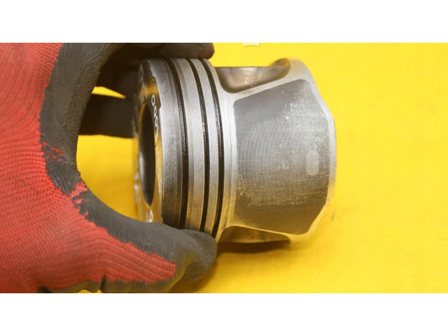 Píst Alfa Romeo Mito