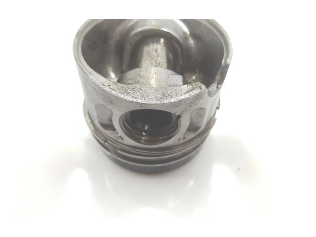 Píst 038107065EM, 038107065EM Volkswagen PASSAT B5.5 AVF