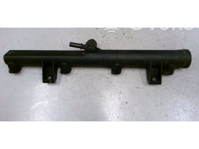 Топливная рампа 9628084680   Fiat Ulysse  