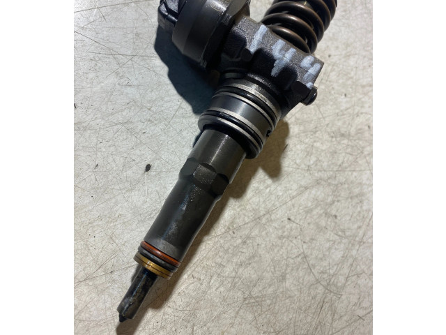 Vstřikovač 038130073BN, 038130073BL Volkswagen Caddy