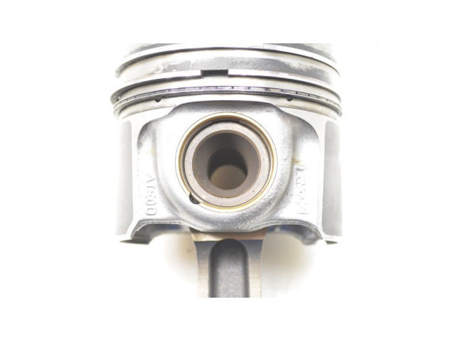 Píst RFGK2Q6205BA   Ford Transit Custom    YMR6 