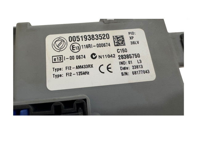 Блок предохранителей 00519383520, 28385750   Opel Combo D    