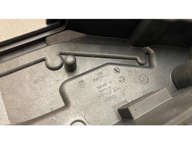 Другая деталь отсека двигателя