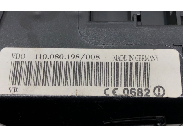 Панель приборов 3B0920829A   Volkswagen PASSAT B5.5       