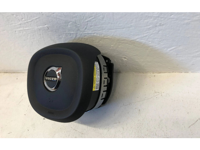 Подушка безопасности водителя 39834785   Volvo XC90
