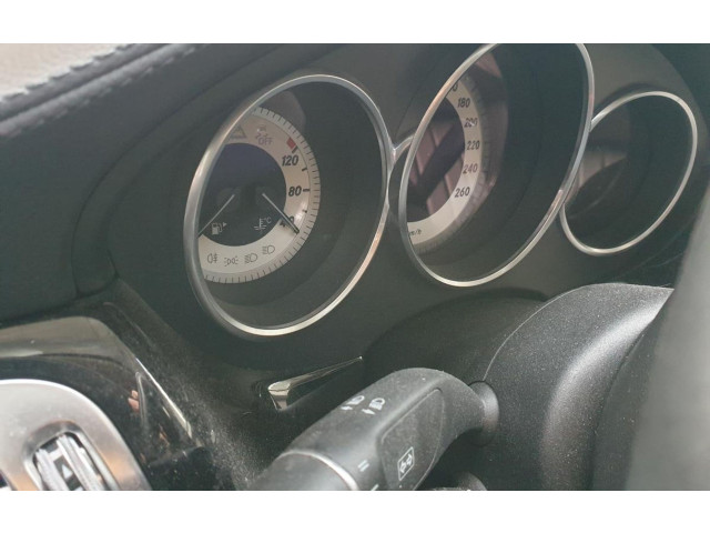 Přístrojová deska Mercedes-Benz CLS C218 X218 2012 256.583KMS