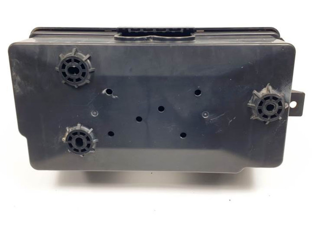 Блок предохранителей 06D03M SsangYong Kyron