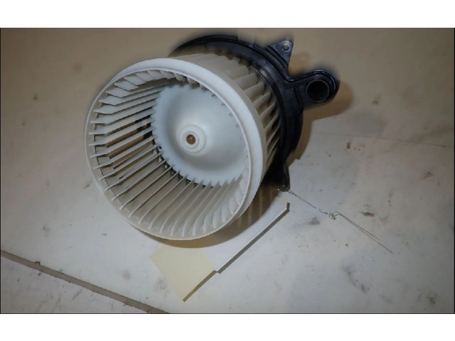 Вентилятор печки    272107379R   Dacia Sandero