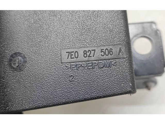 Zámek zadních dveří 7E0827506A Volkswagen Transporter - Caravelle T6 2018