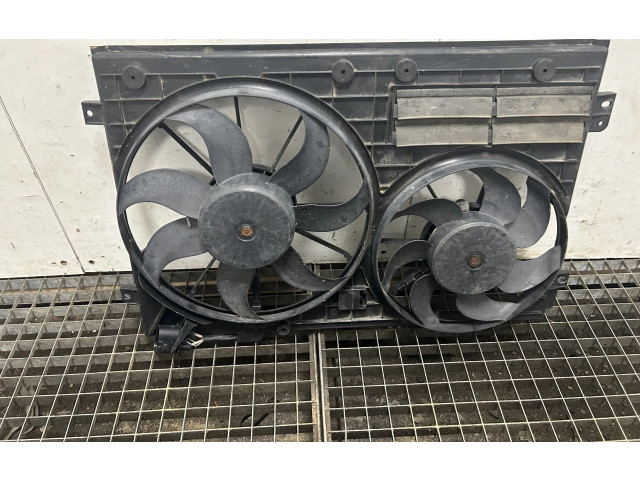 Вентилятор радиатора 1KM121205 Volkswagen Jetta VI