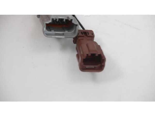 Zpětné zrcátko Nissan PickUp 2004 96301VJ51A, 96301VJ51A