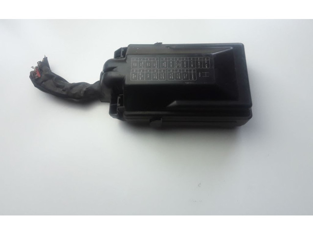 Блок предохранителей 284B71MF3B Infiniti M Y51