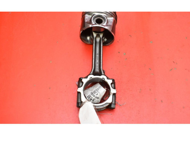  Поршень  86L77, 86L77  Nissan X-Trail T30  