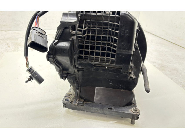 Вентилятор печки    4F0820155D   Audi A6 S6 C6 4F