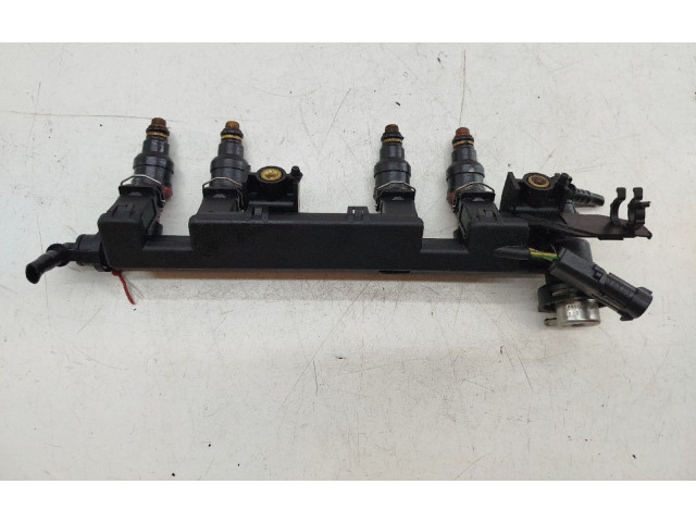 Топливная рампа 7700108667 Renault Clio II