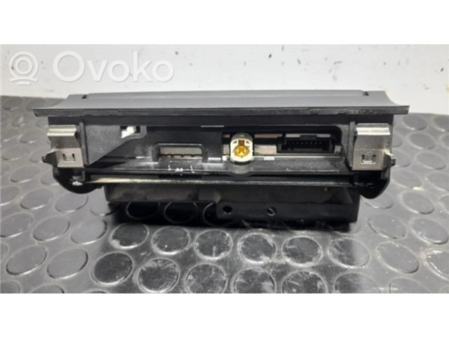 Дисплей 80857273B Audi A1