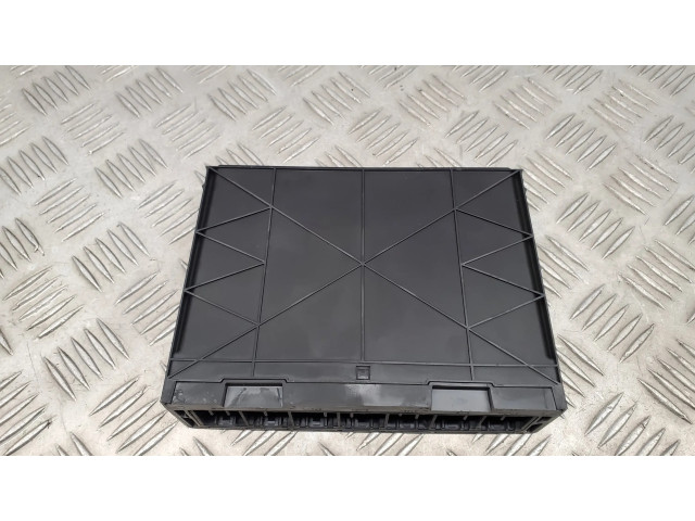 Блок комфорта 13511755 Chevrolet Camaro