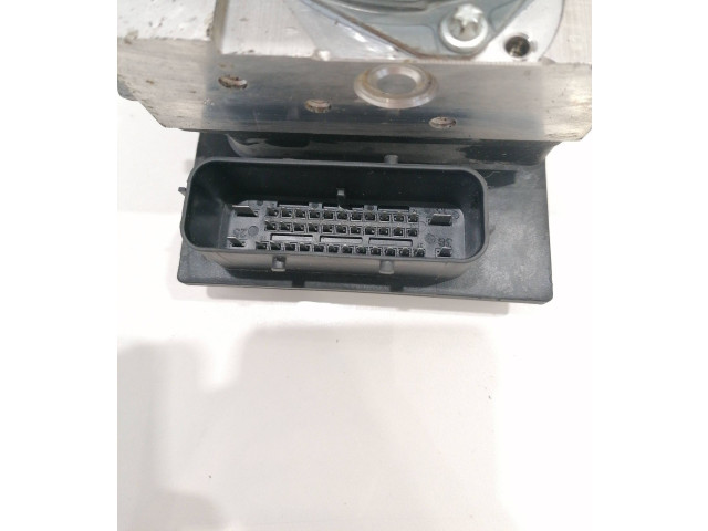 Блок АБС 3450562, 3450606 BMW X3 E83 2003 - 2010 года