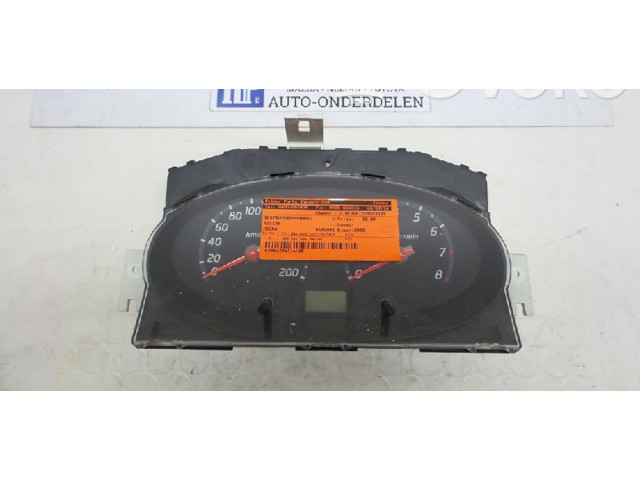 Přístrojová deska Nissan Micra C+C 2003