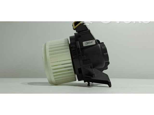 Вентилятор печки    77366895, 5R2230100   Fiat 500L