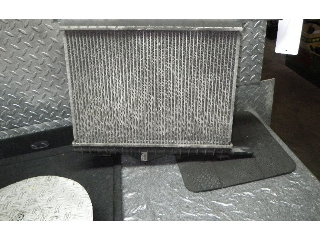 Интеркулер Mitsubishi Carisma