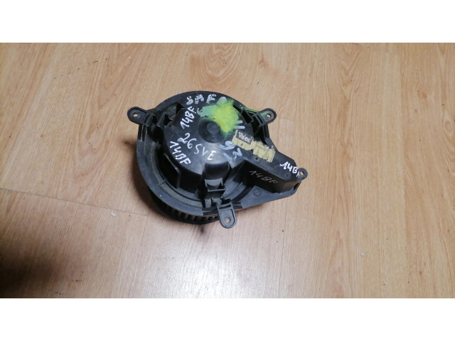 Вентилятор печки    848216W   Renault Safrane