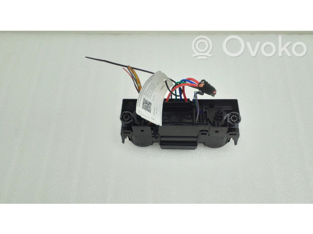Блок управления климат-контролем 6V0820045B   Skoda Fabia Mk3 (NJ)