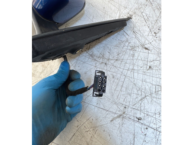 Зеркало электрическое        Skoda Fabia Mk3 (NJ)  2015 - 2021 года   