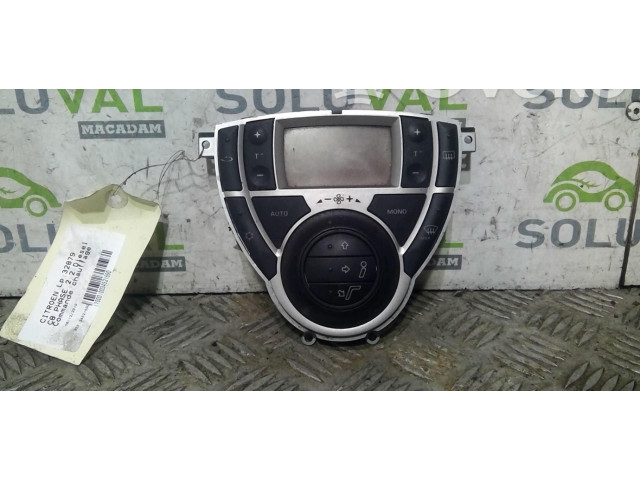 Блок управления кондиционера воздуха / климата/ печки (в салоне)