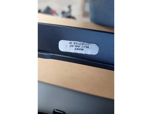 Дисплей P108954300J, 108954300J Tesla Model Y