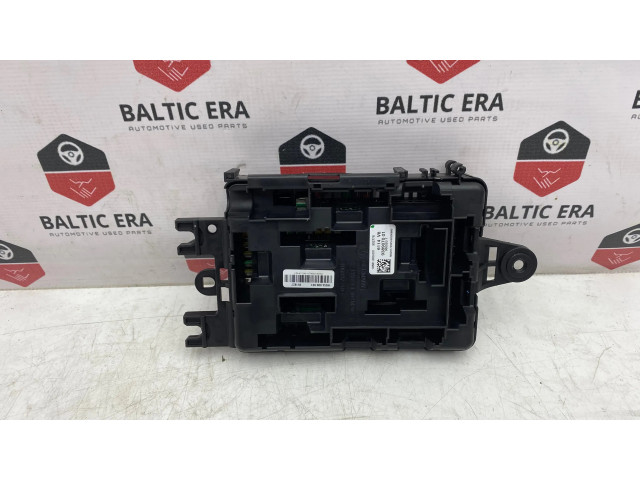 Pojistková skříňka 9389070, 19561000001 BMW 4 F36 Gran coupe 2017