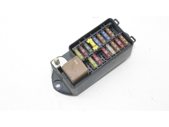 Блок предохранителей LJA2800AE Jaguar XK8 - XKR