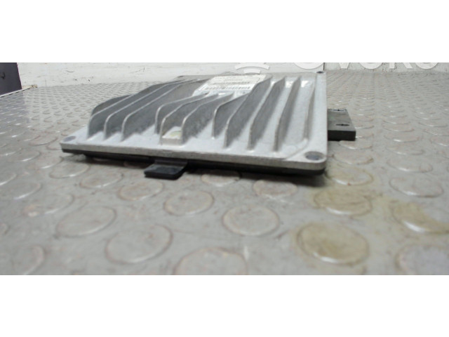 Блок управления двигателя 6001546803, 8200513058 Dacia Logan I