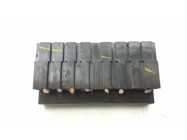 Блок предохранителей 9636079380 Citroen Xsara Picasso