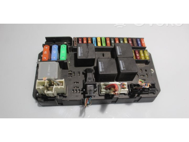Блок предохранителей Jaguar XJ X351