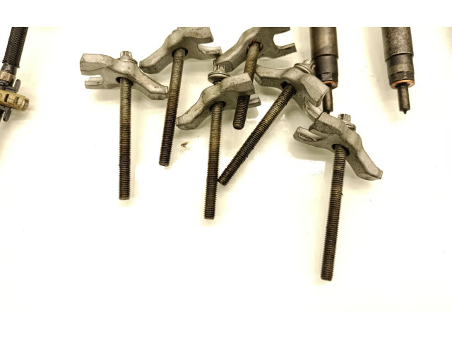 Vstřikovač 0445010617, 780012306 BMW X5 E70