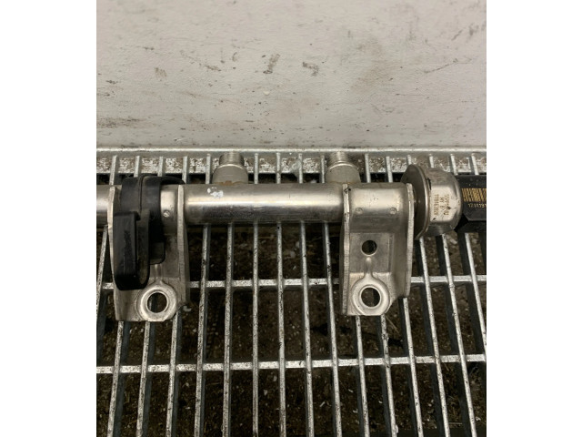 Vstřikovací lišta 7537319 BMW 7 F01 F02 F03 F04 pro benzínový motor 3.0 N54 B30 A