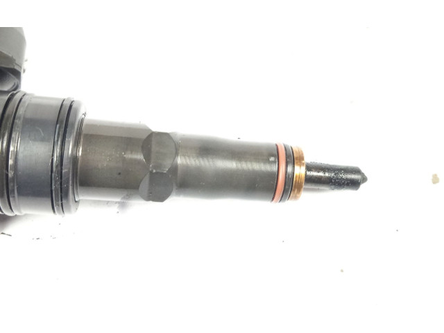 Форсунка 038130073AQ Volkswagen Golf SportWagen AXR