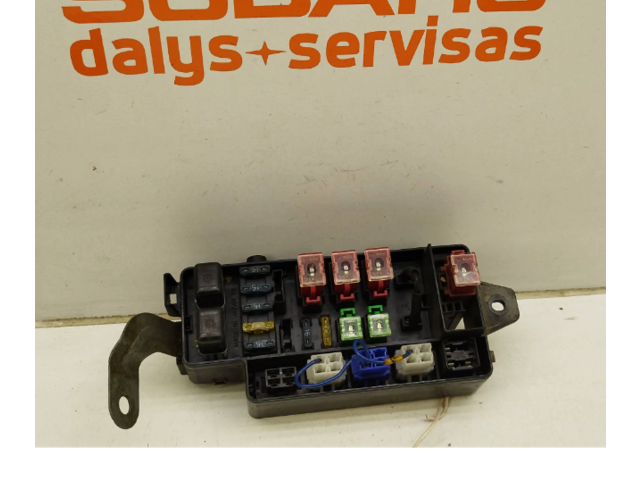 Блок предохранителей    Subaru Forester SF    