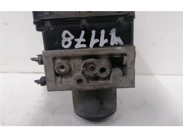 Блок АБС 4451013070, 0140001   Toyota  Corolla Verso E121  2001 - 2004 года