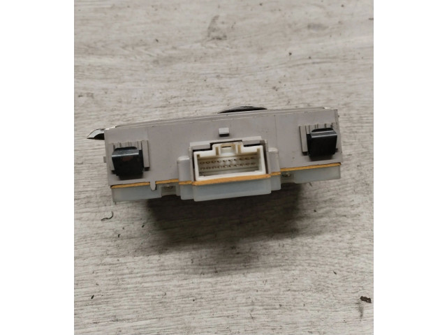 Блок управления климат-контролем MN157316 Mitsubishi Grandis