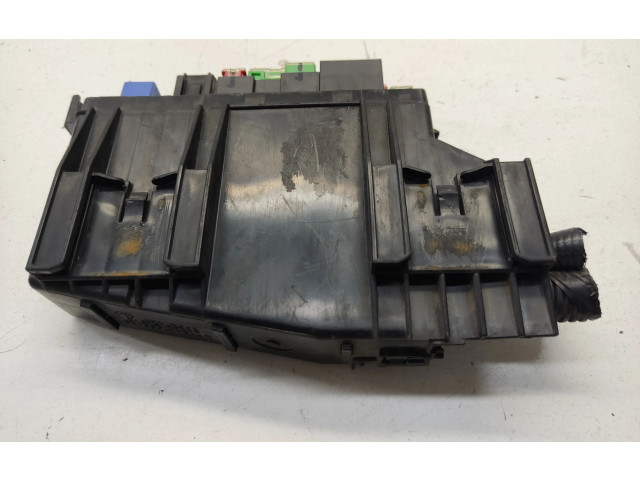 Pojistková skříňka 71547055, 7154705530 Nissan Murano Z50 2007