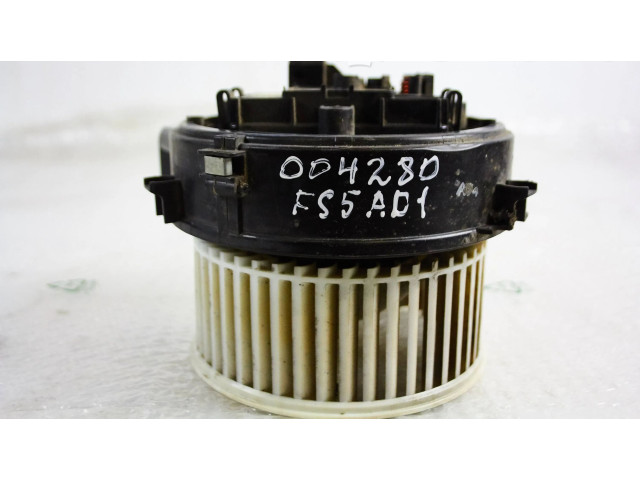 Вентилятор печки    0130309504, DG576007   Volvo XC90