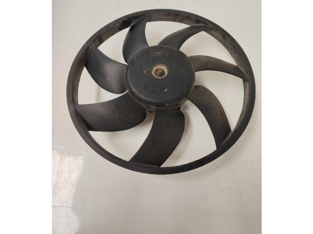 Вентилятор радиатора M159984 Citroen C4 Cactus