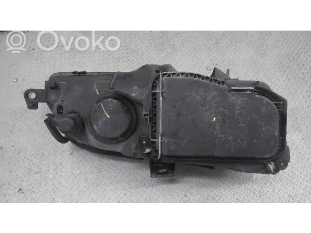 Передняя фара  