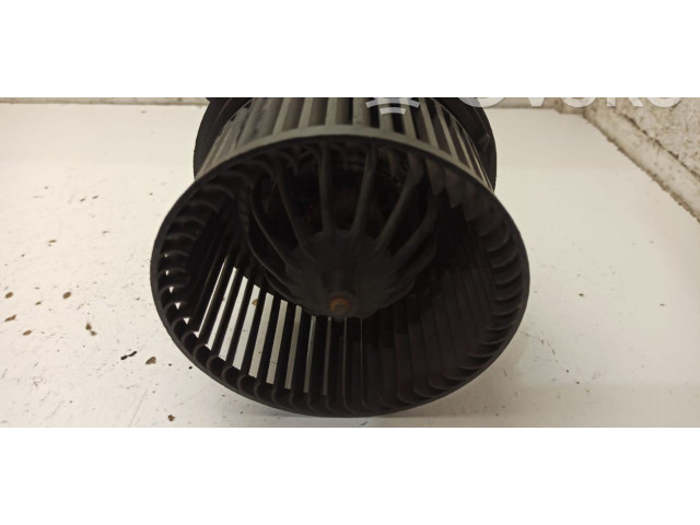 Вентилятор печки Dacia Logan I