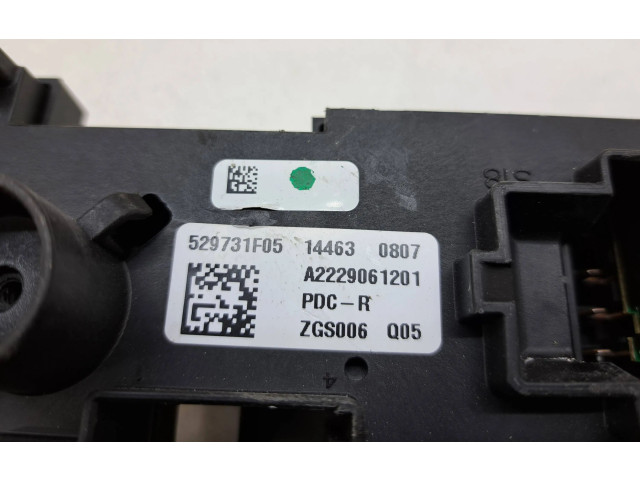 Pojistková skříňka A2229061201 Mercede-Benz S W222 2016